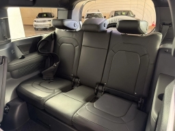 Land Rover Defender X-Dynamic SE 130 P400 2026