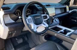 Land Rover Defender S 110 P400 2025