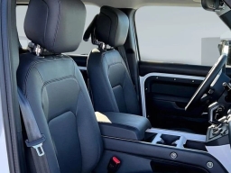 Land Rover Defender S 110 P400 2025