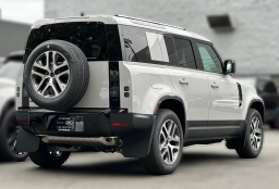 Land Rover Defender S 110 P300 2026