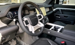 Land Rover Defender S 110 P300 2026
