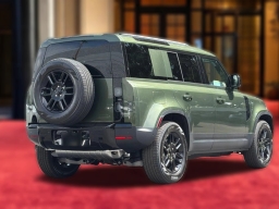 Land Rover Defender S 110 P300 2026