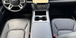 Land Rover Defender S 110 P300 2026