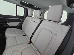 Land Rover Defender S 110 P300 2026