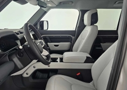 Land Rover Defender S 110 P300 2026