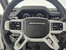 Land Rover Defender S 110 P300 2026