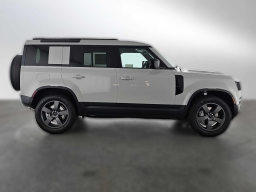 Land Rover Defender S 110 P300 2026