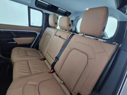 Land Rover Defender S 110 P300 2026