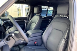 Land Rover Defender S 130 P300 2026