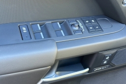 Land Rover Defender S 130 P300 2026