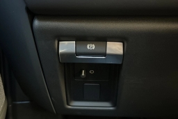 Land Rover Defender S 130 P300 2026