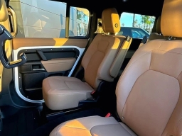 Land Rover Defender S 130 P300 2026