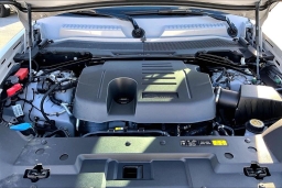 Land Rover Defender S 130 P300 2026