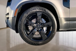 Land Rover Defender S 130 P300 2026