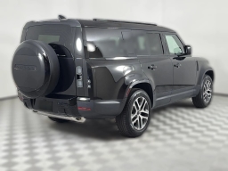 Land Rover Defender S 130 P300 2026