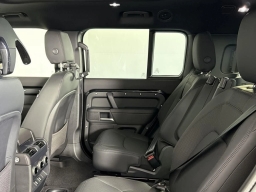 Land Rover Defender S 130 P300 2026