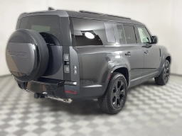 Land Rover Defender S 130 P300 2026