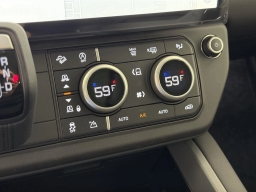 Land Rover Defender S 130 P300 2026