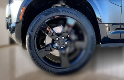 Land Rover Defender V8 130 P500 2026