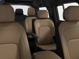 Land Rover Defender V8 130 P500 2026