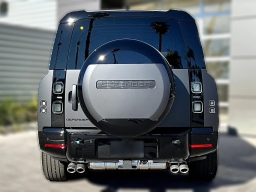 Land Rover Defender V8 130 P500 2026