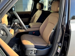 Land Rover Defender V8 130 P500 2026