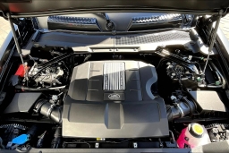 Land Rover Defender V8 130 P500 2026