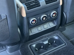 Land Rover Defender V8 130 P500 2026