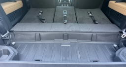 Land Rover Defender V8 130 P500 2026