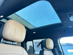 Land Rover Defender V8 130 P500 2026