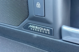 Land Rover Defender V8 130 P500 2026