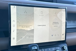 Land Rover Defender V8 130 P500 2026