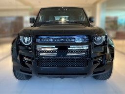 Land Rover Defender OCTA Black 110 P635 2026