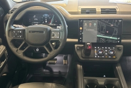 Land Rover Defender OCTA Black 110 P635 2026