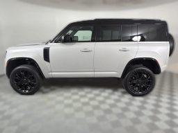 Land Rover Defender OCTA 110 P635 2026