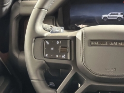 Land Rover Defender OCTA 110 P635 2026