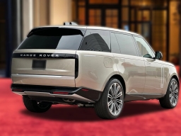 Land Rover Range Rover Autobiography P530 LWB 7 Seat 2026