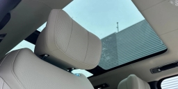 Land Rover Range Rover Autobiography P530 LWB 7 Seat 2026