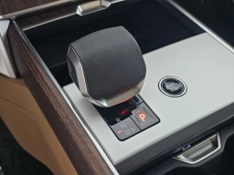 Land Rover Range Rover SE P530 SWB 2026