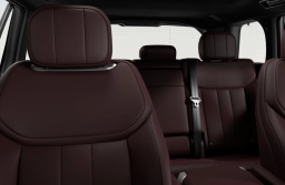 Land Rover Range Rover SE P550e SWB 2026