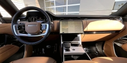 Land Rover Range Rover SE P550e SWB 2026