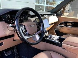 Land Rover Range Rover SE P550e SWB 2026