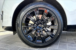 Land Rover Range Rover SE P550e SWB 2026