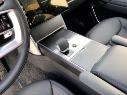 Land Rover Range Rover SE P400 SWB 2026