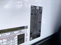 Land Rover Range Rover SE P400 SWB 2026