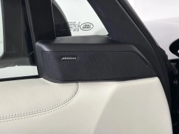 Land Rover Range Rover SE P400 SWB 2026