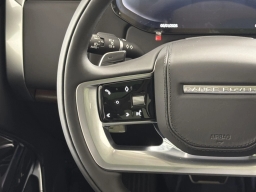 Land Rover Range Rover SE P400 SWB 2026