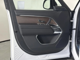 Land Rover Range Rover SE P400 SWB 2026