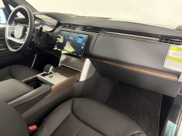 Land Rover Range Rover SE P400 SWB 2026