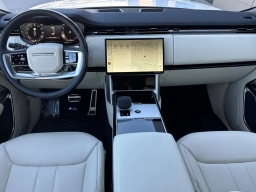 Land Rover Range Rover SE P400 SWB 2026